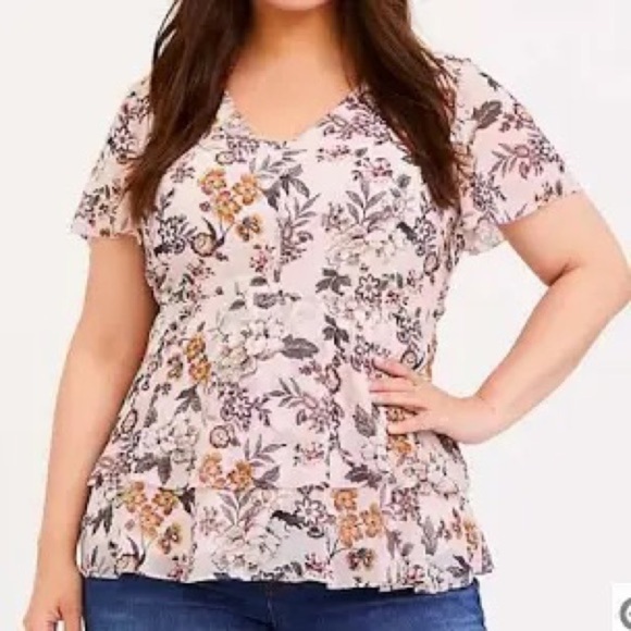Torrid Blush Pink Floral Chiffon Tiered Babydoll Blouse - Picture 2 of 9